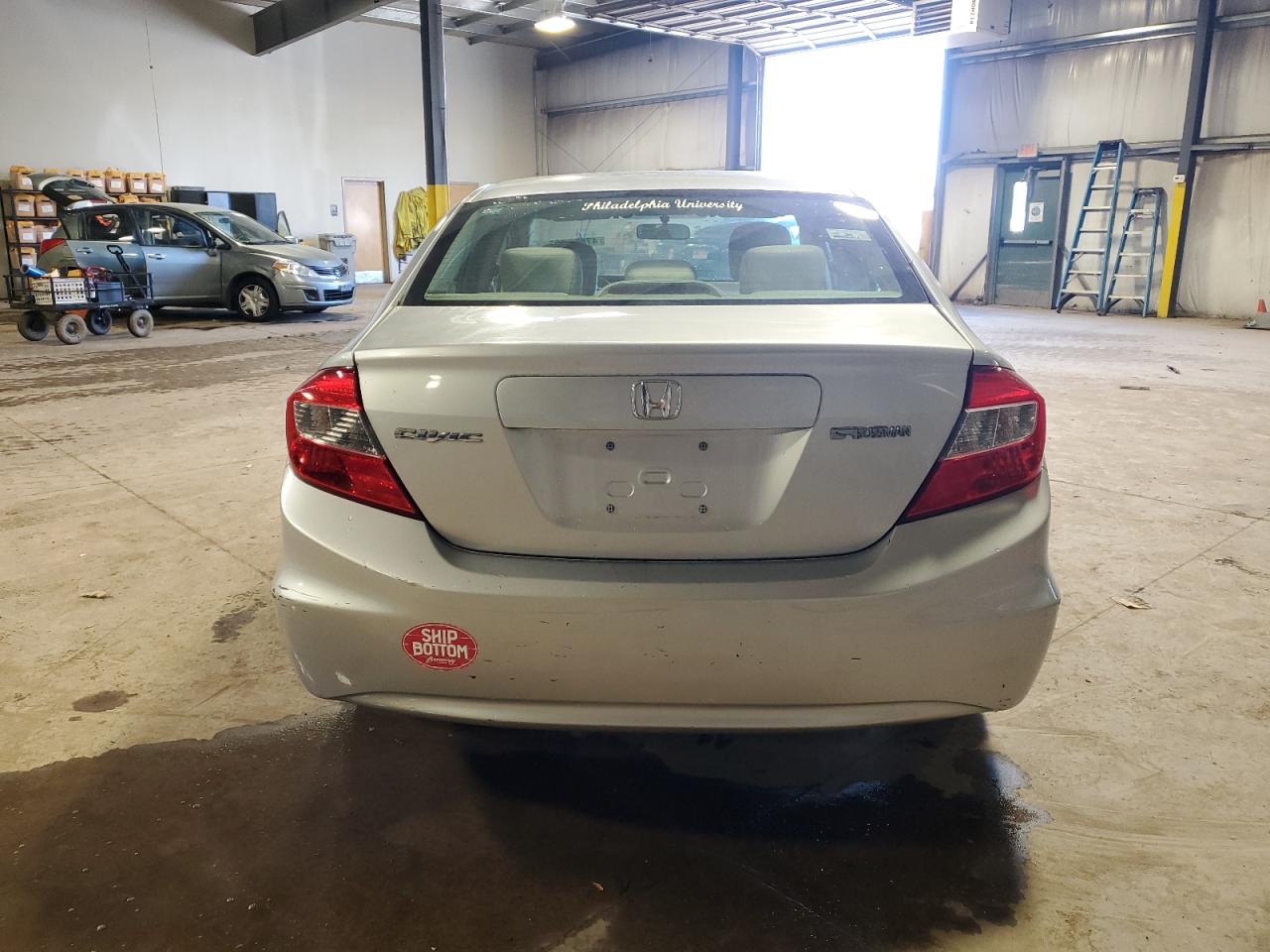 2012 Honda Civic - Image 6