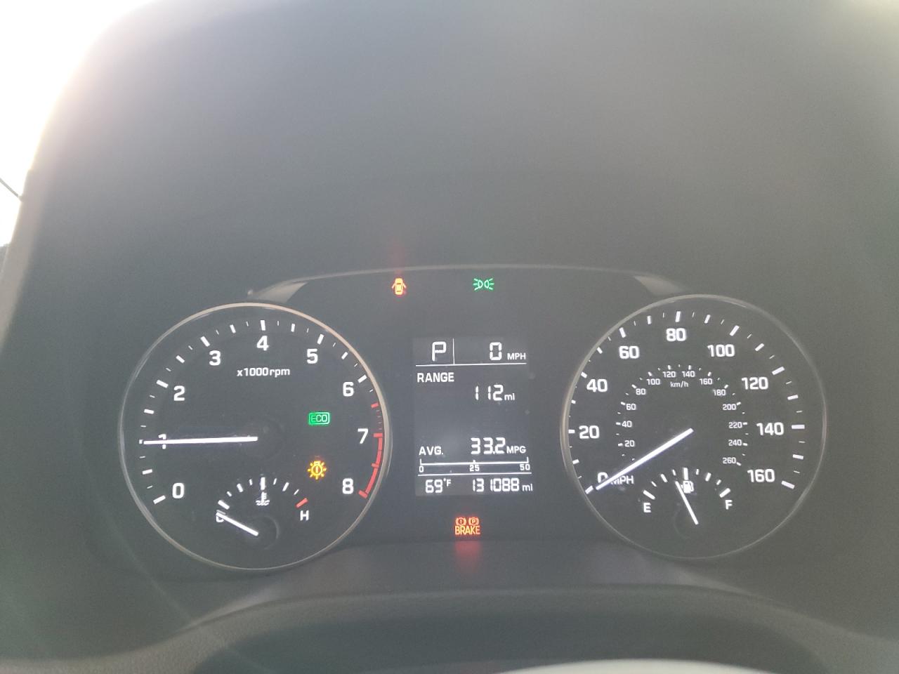 2017 Hyundai Elantra - Image 9