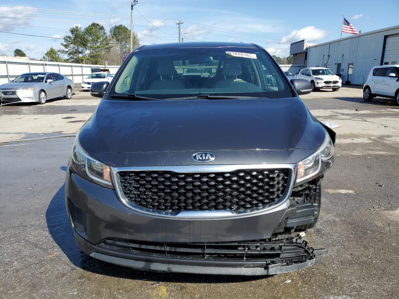 2016 Kia Sedona - Image 5