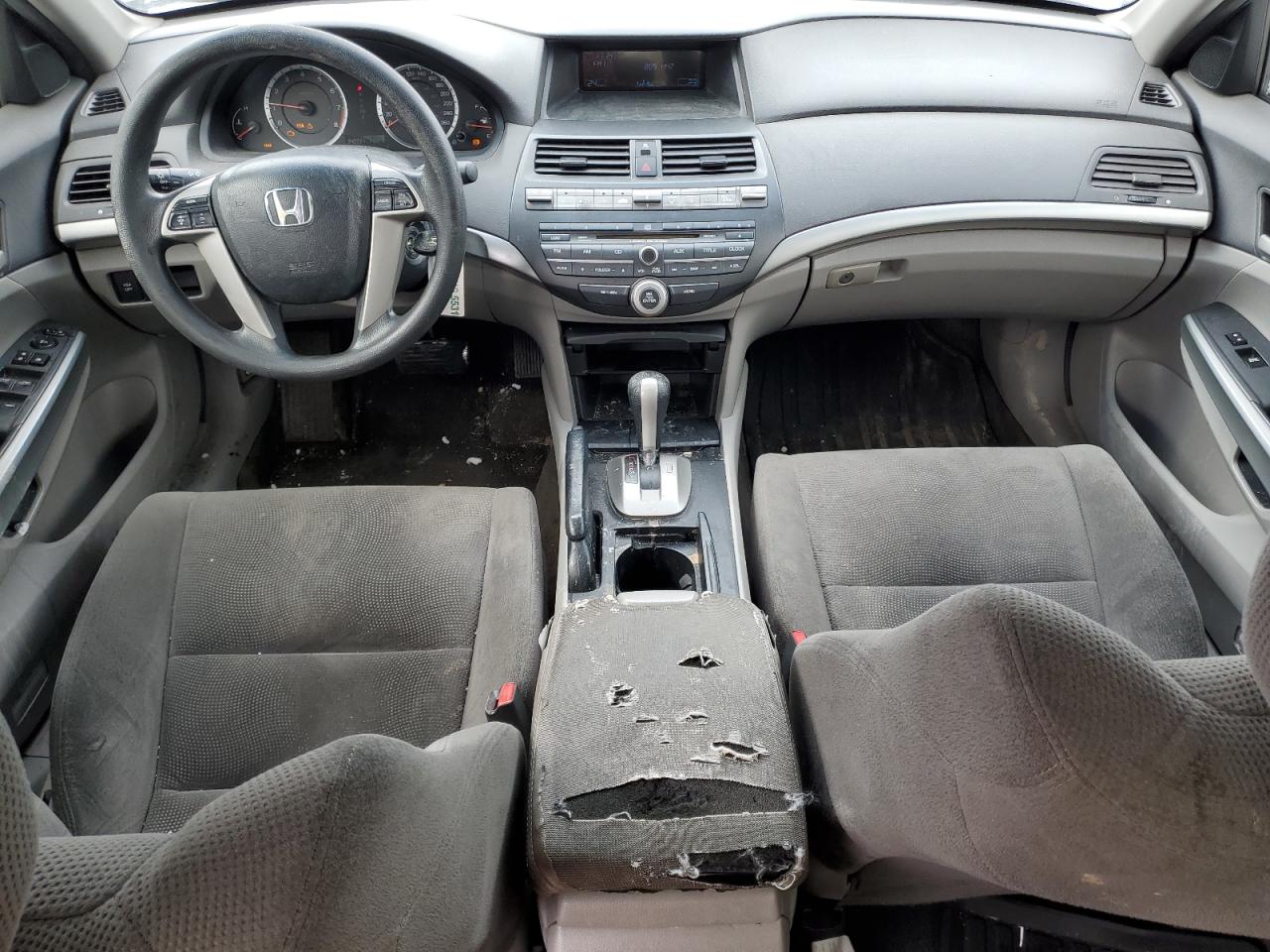 2010 Honda Accord - Image 8