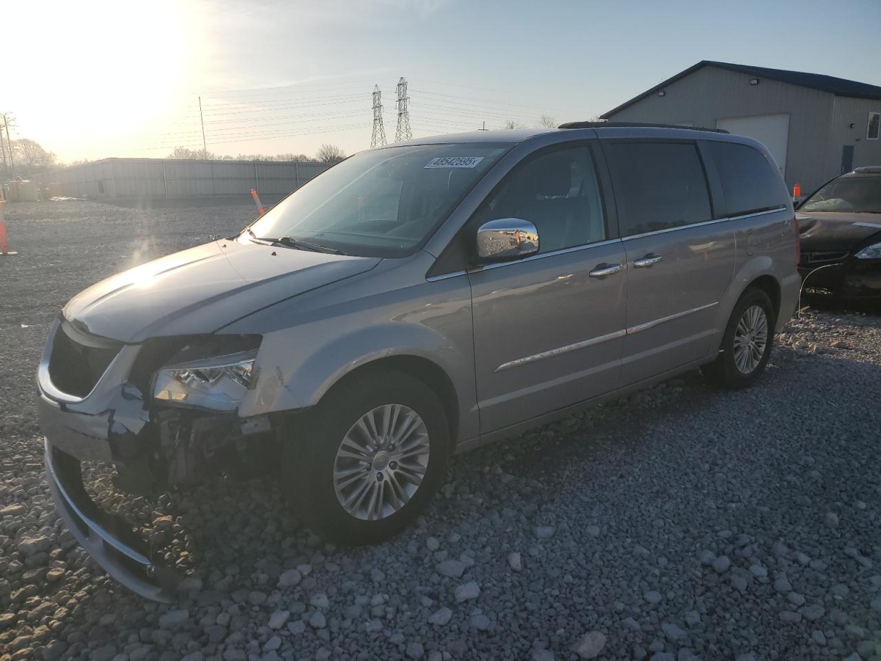 2015 Chrysler Town & Country - Image 1