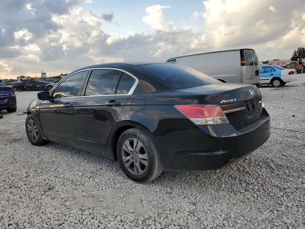2011 Honda Accord - Image 2