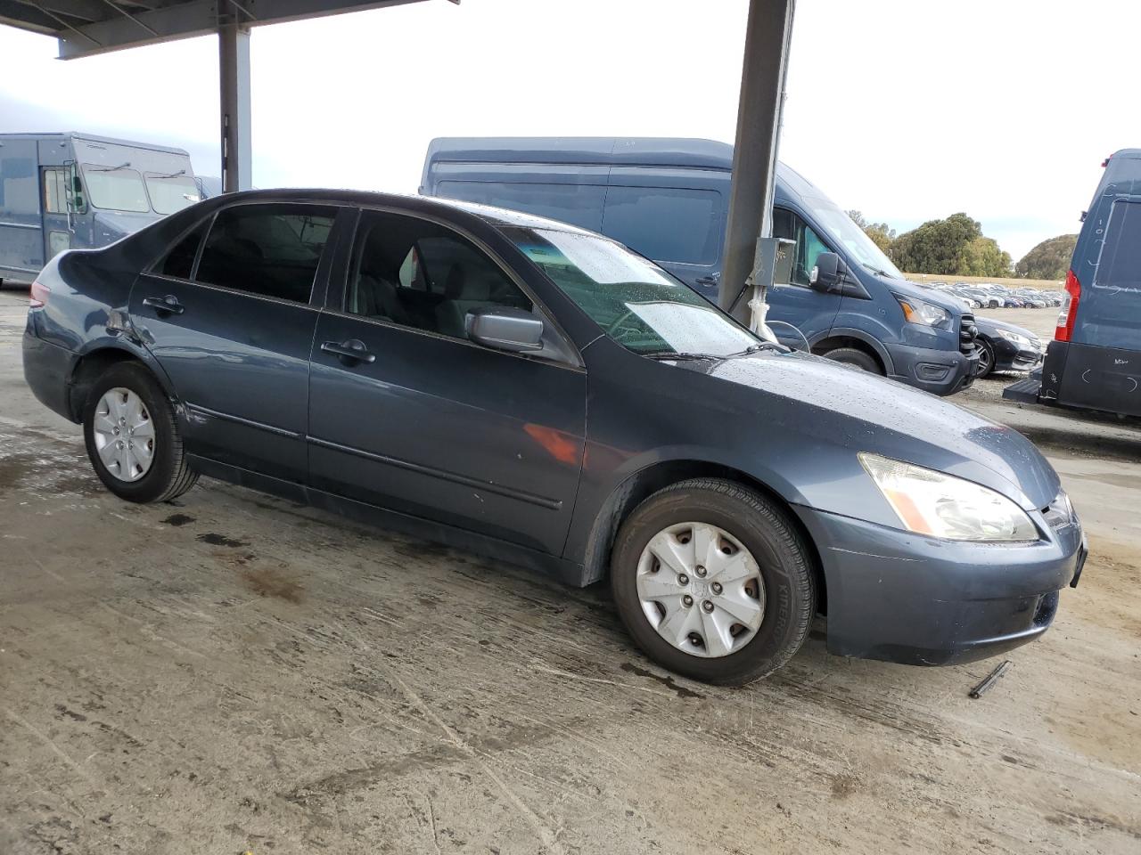 2004 Honda Accord - Image 4