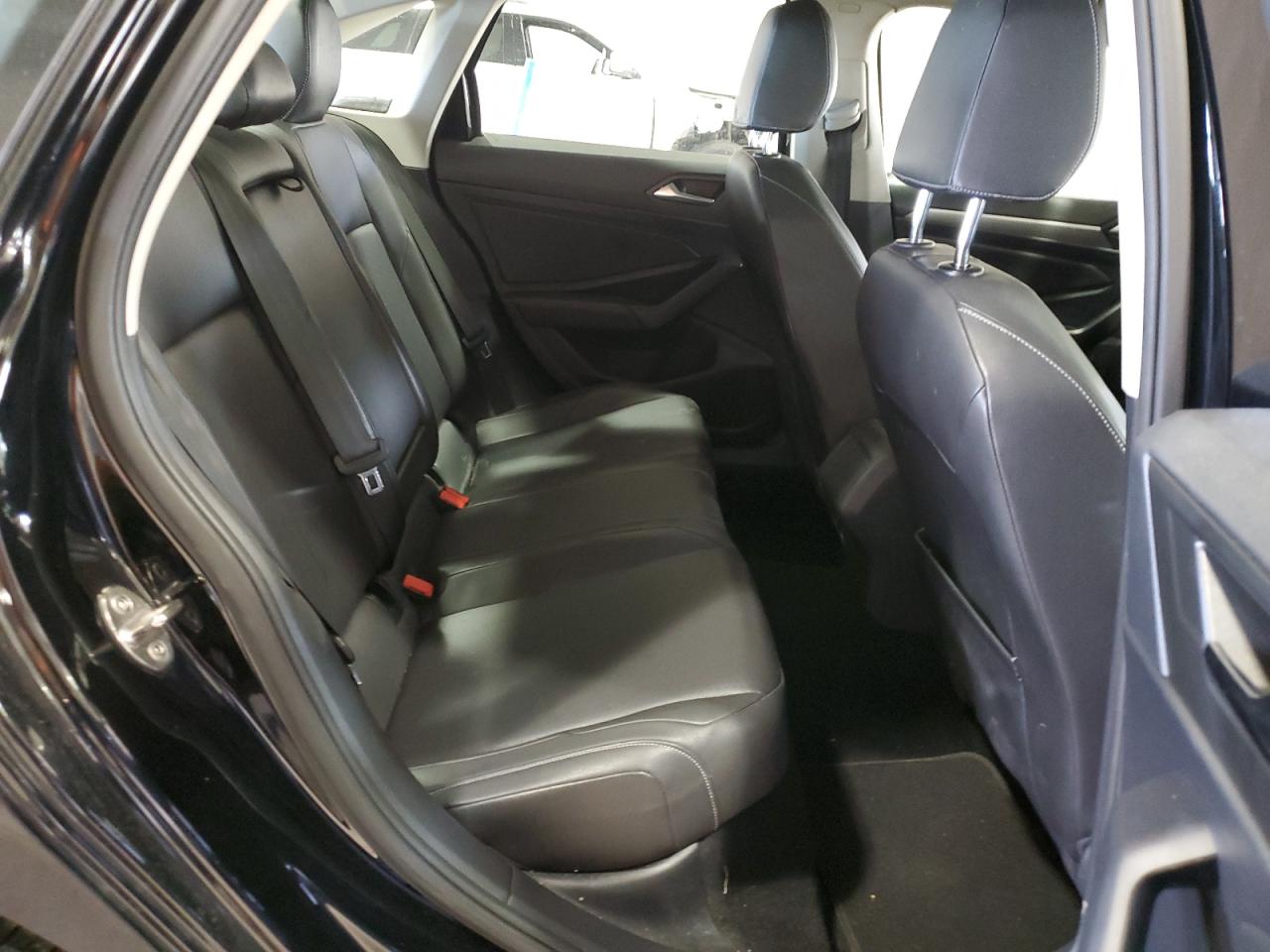 2019 Volkswagen Jetta - Image 10