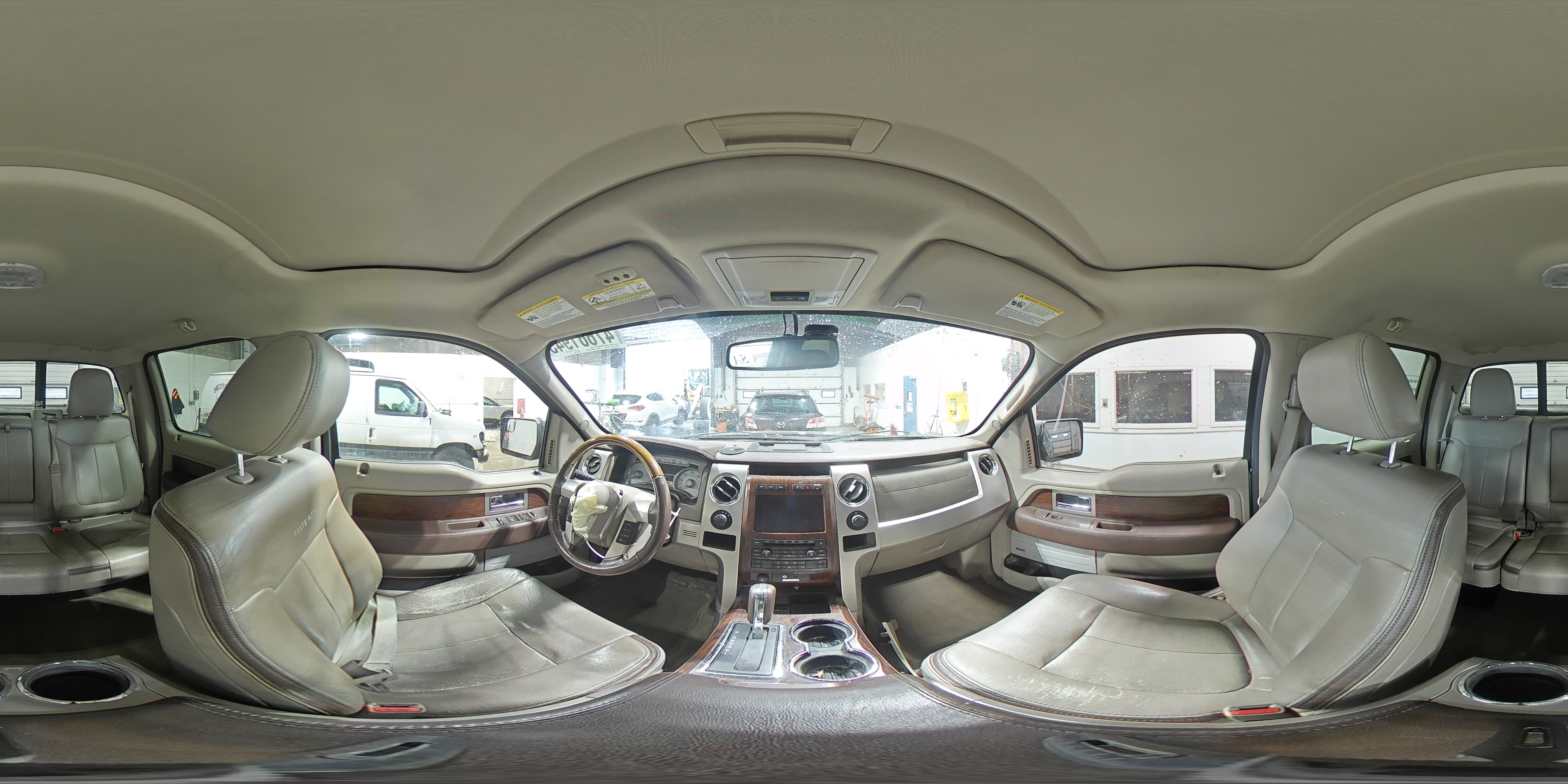 2010 Ford F-150 - Image 13