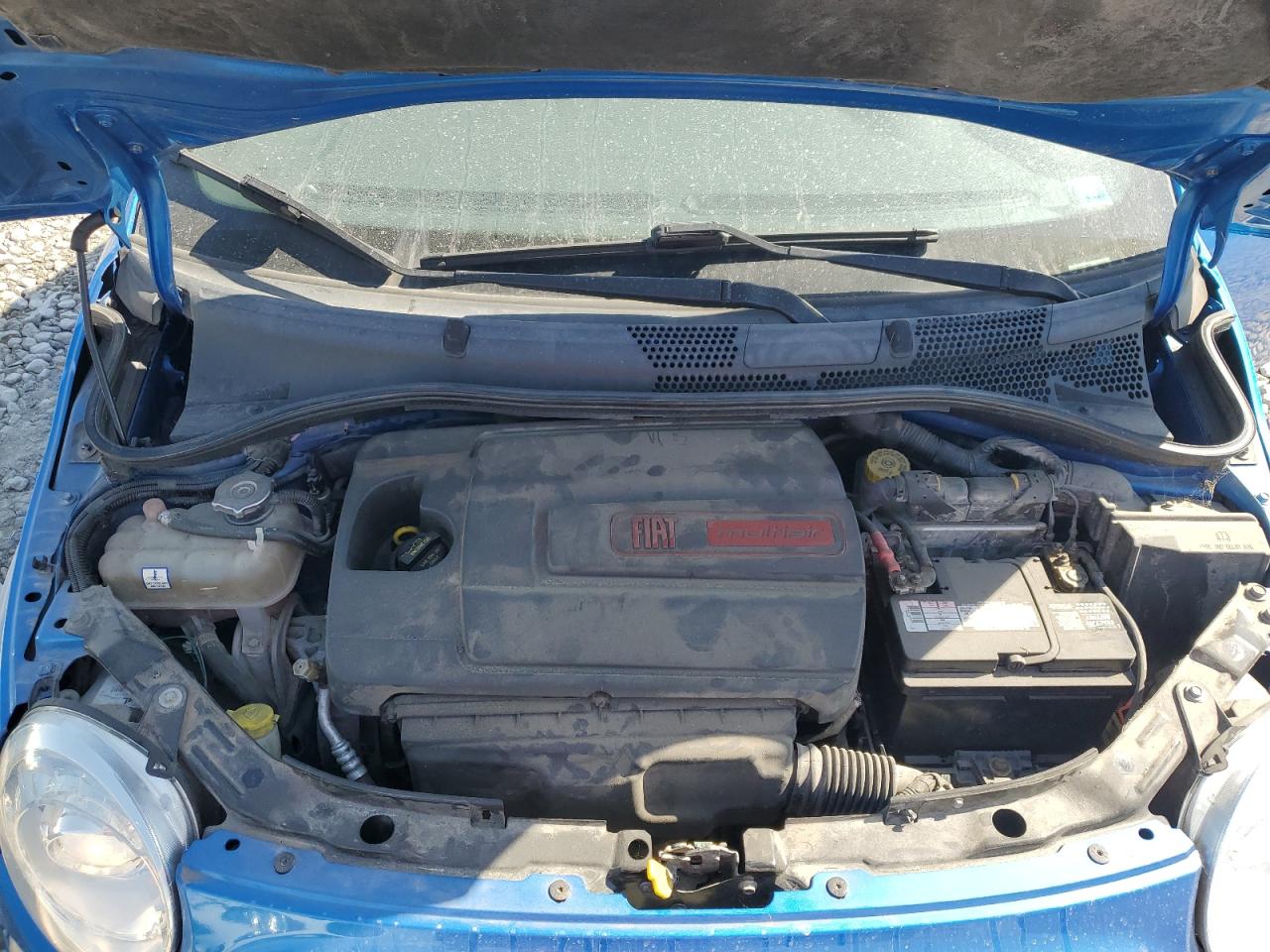 2015 Fiat 500 - Image 11