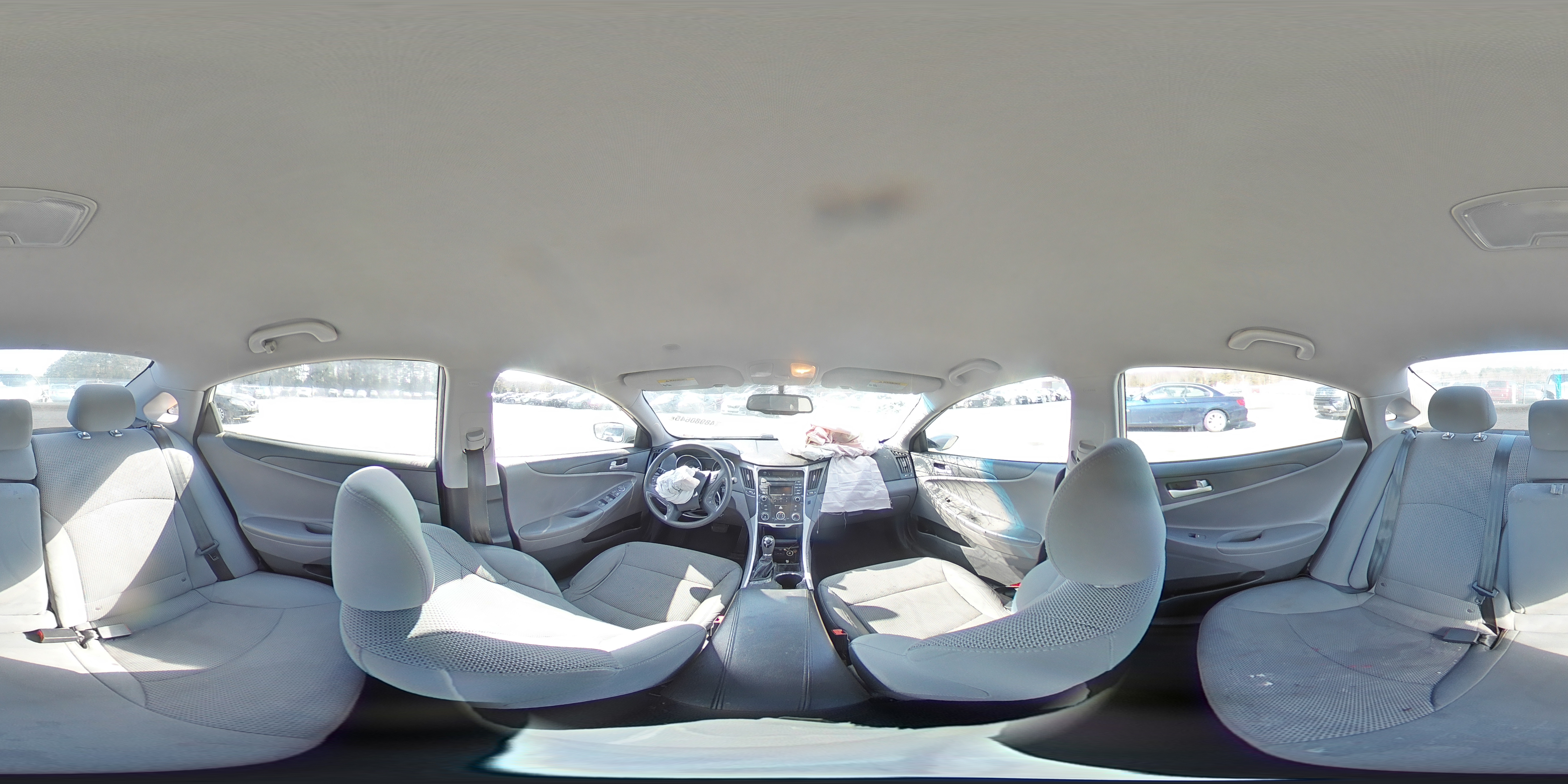 2014 Hyundai Sonata - Image 13