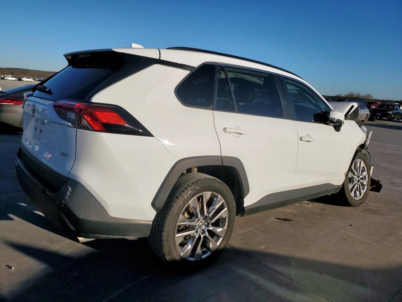 2020 Toyota RAV 4 - Image 3