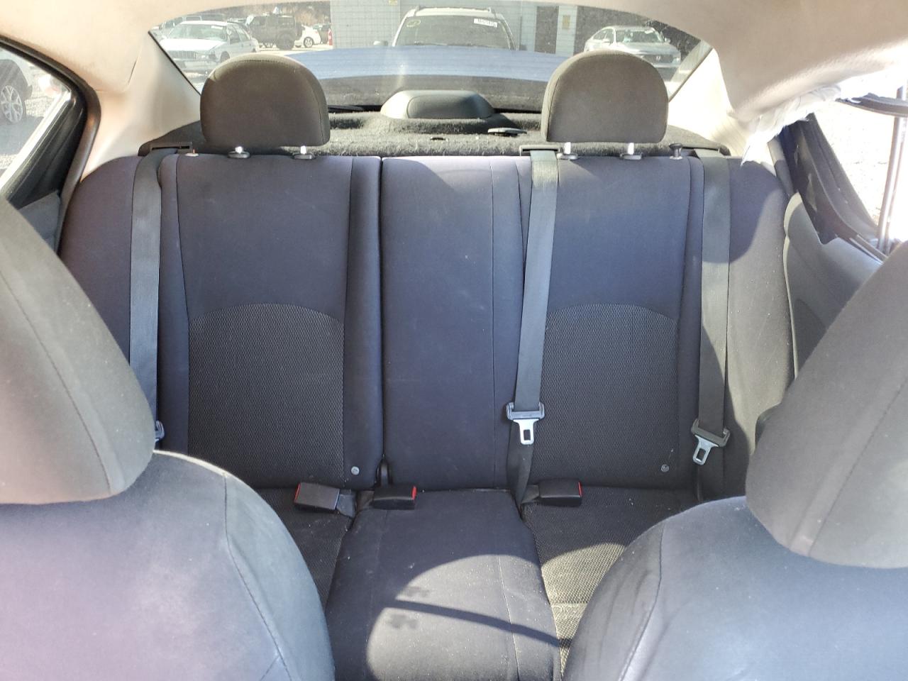 2012 Nissan Versa - Image 10