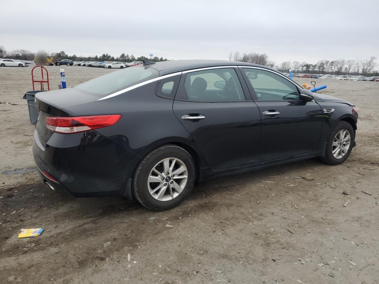 2017 Kia Optima - Image 3