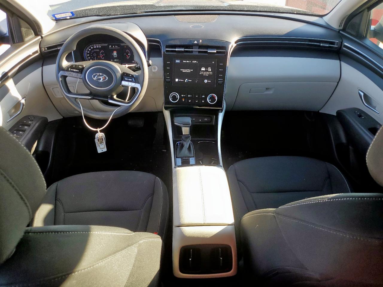 2023 Hyundai Tucson - Image 8