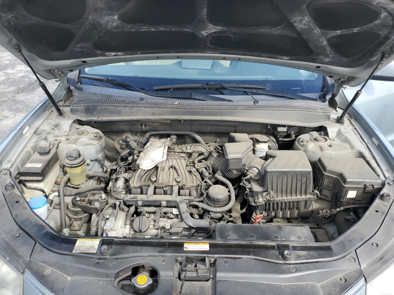 2009 Hyundai Santa Fe - Image 13