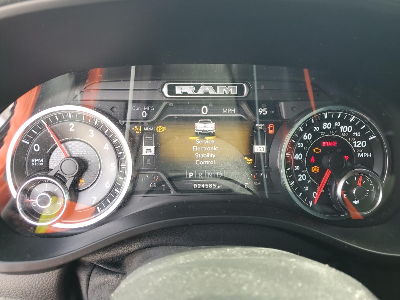 2021 RAM 1500 - Image 9