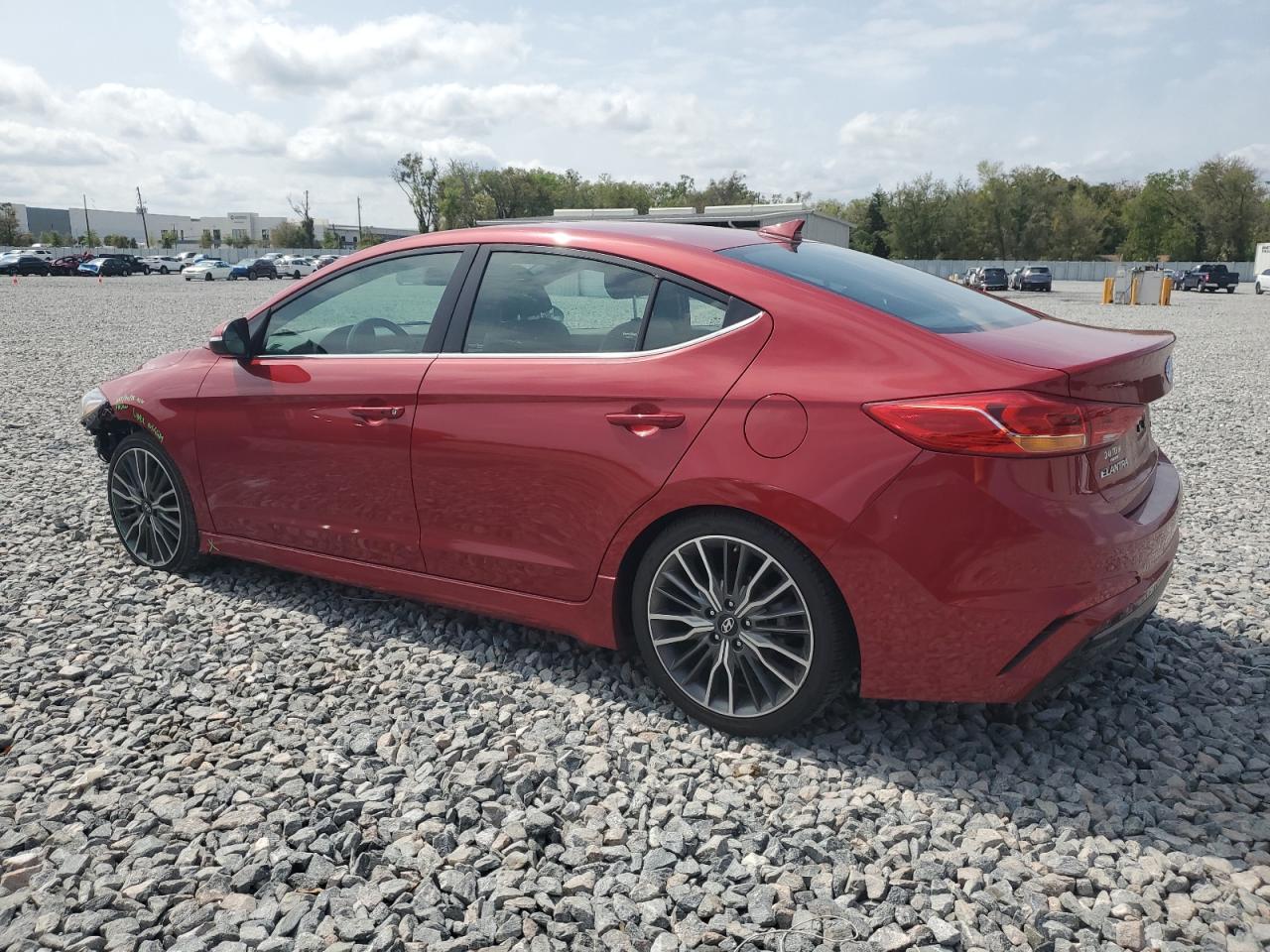 2018 Hyundai Elantra - Image 2