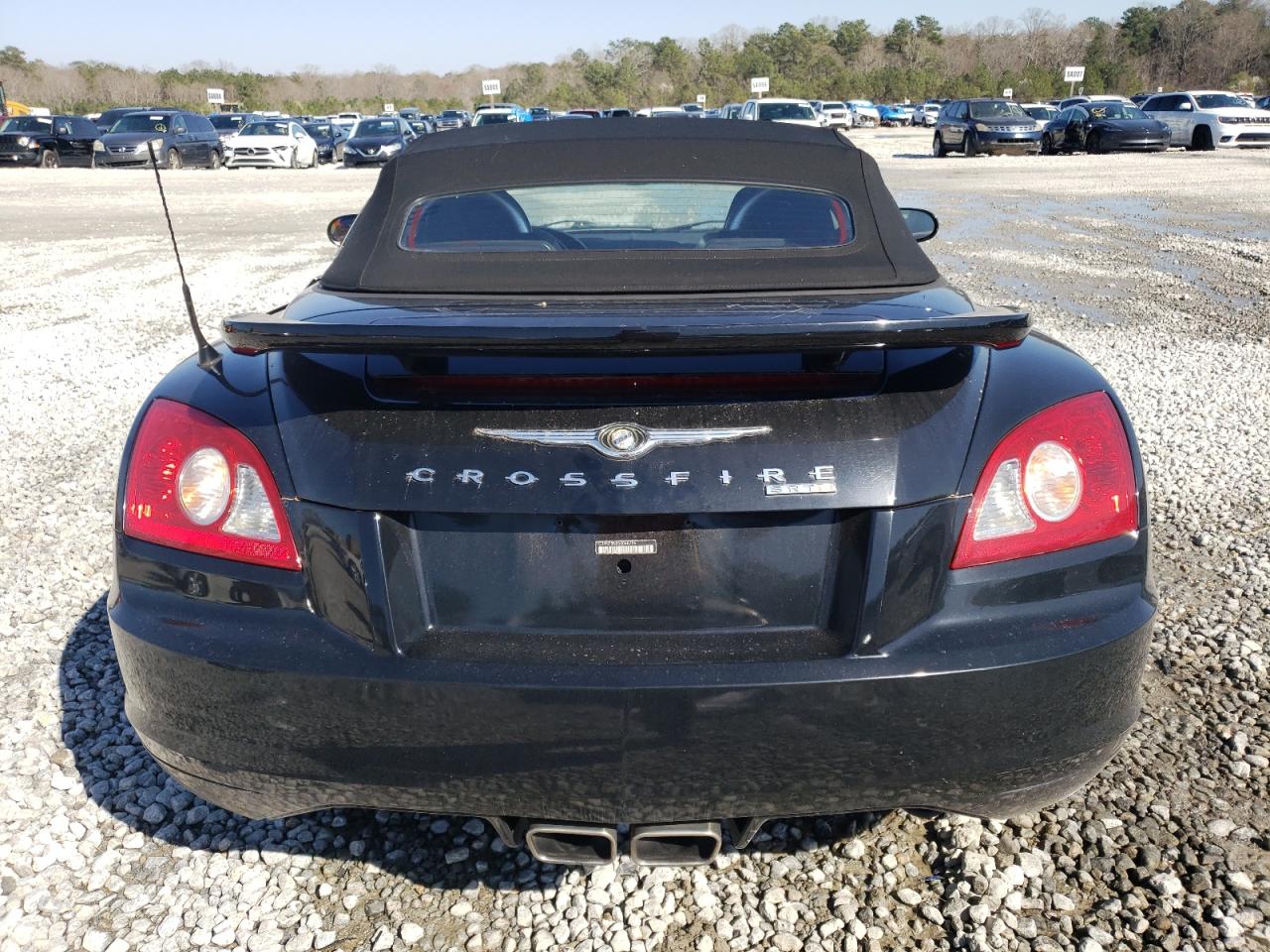 2005 Chrysler Crossfire - Image 6