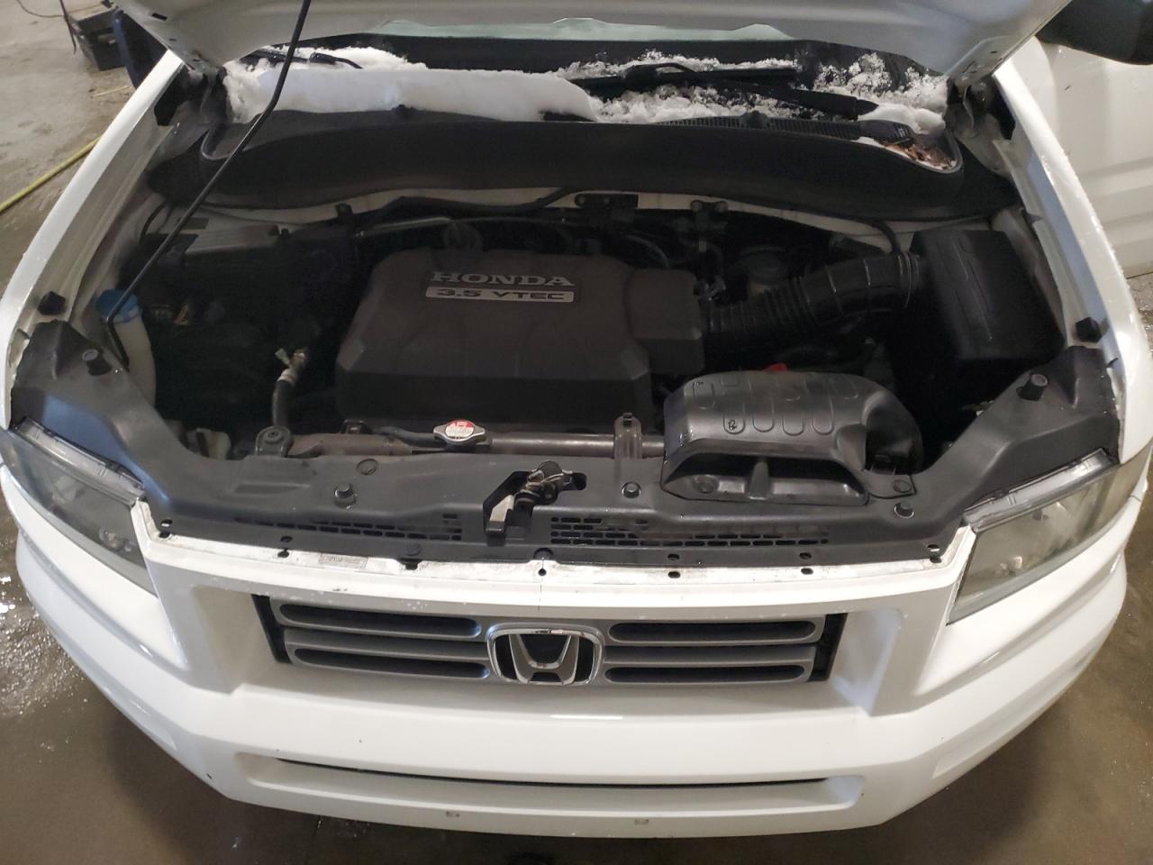 2008 Honda Ridgeline - Image 11