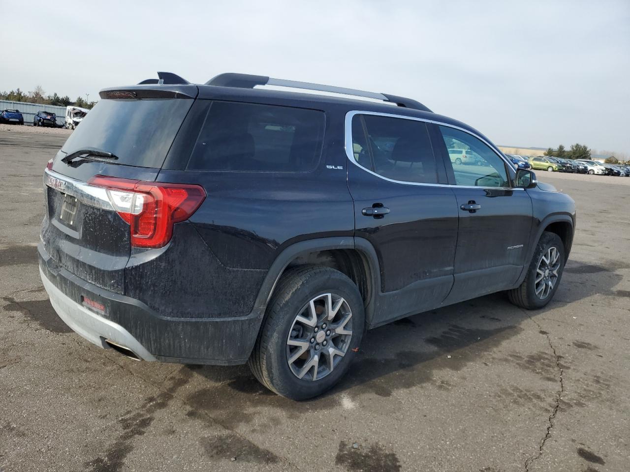 2022 GMC Acadia - Image 3