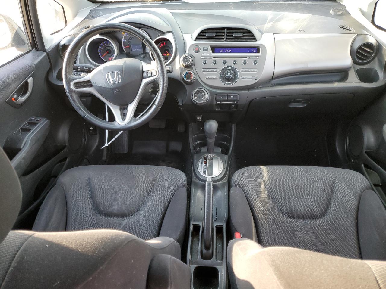 2010 Honda Fit - Image 8
