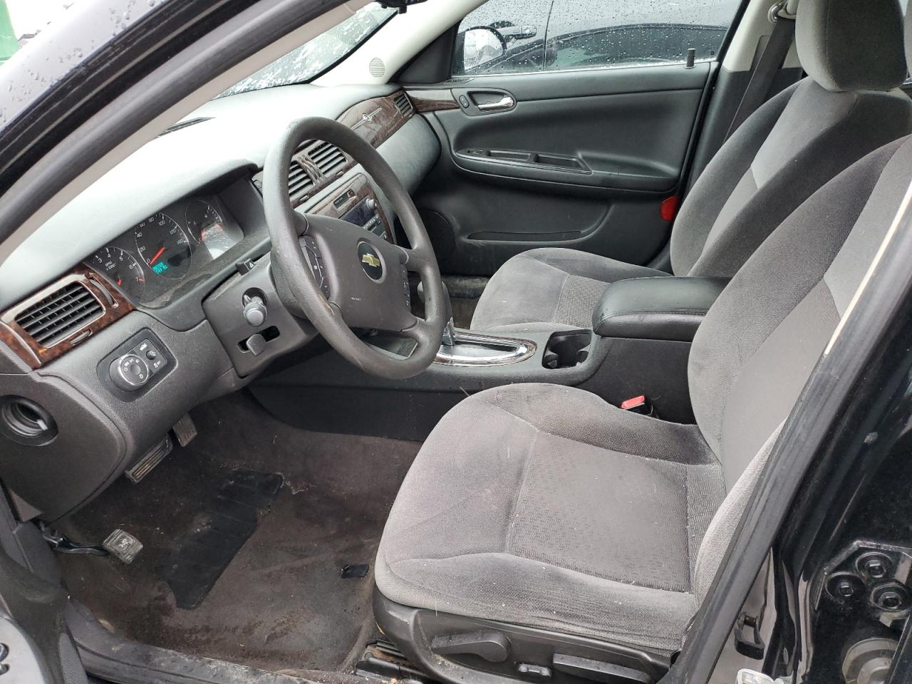 2015 Chevrolet Impala - Image 7