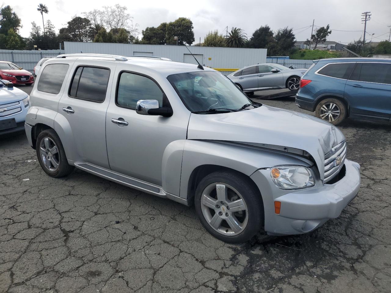 2011 Chevrolet HHR - Image 4