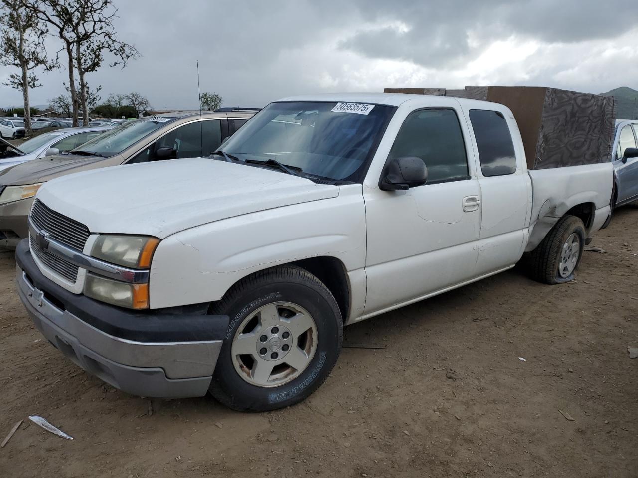 San Martin, CA에서 판매 중인 2004 Chevrolet Silverado C1500 - Side