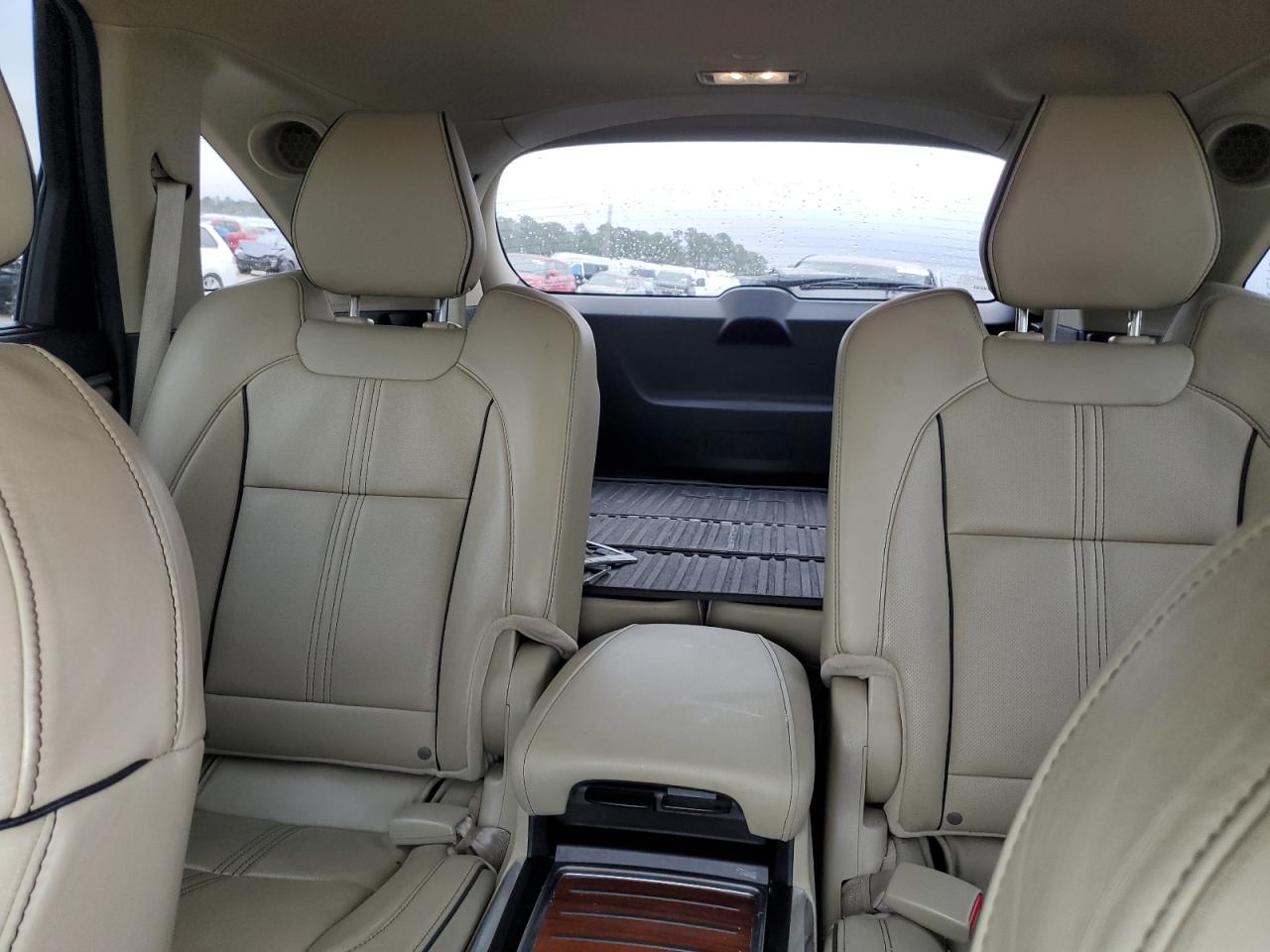 2017 Acura MDX - Image 10