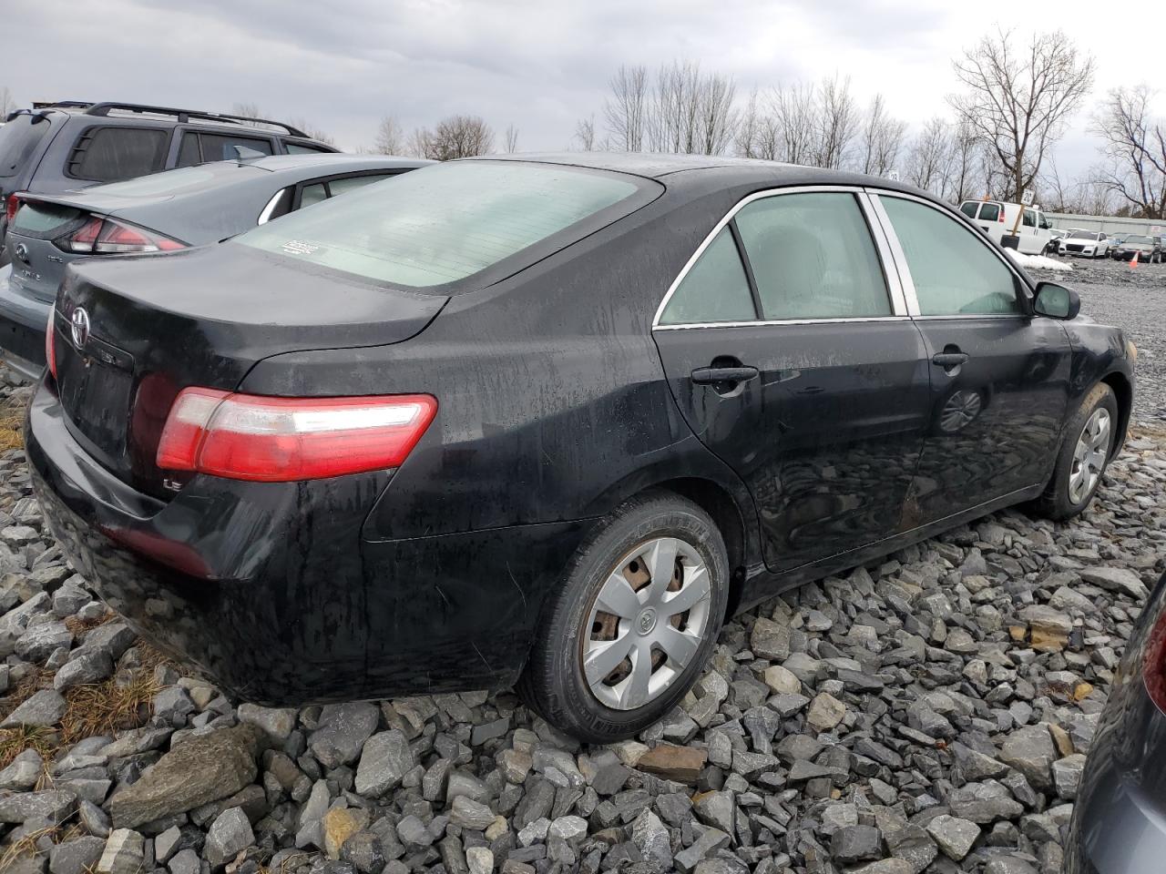 2009 Toyota Camry - Image 3