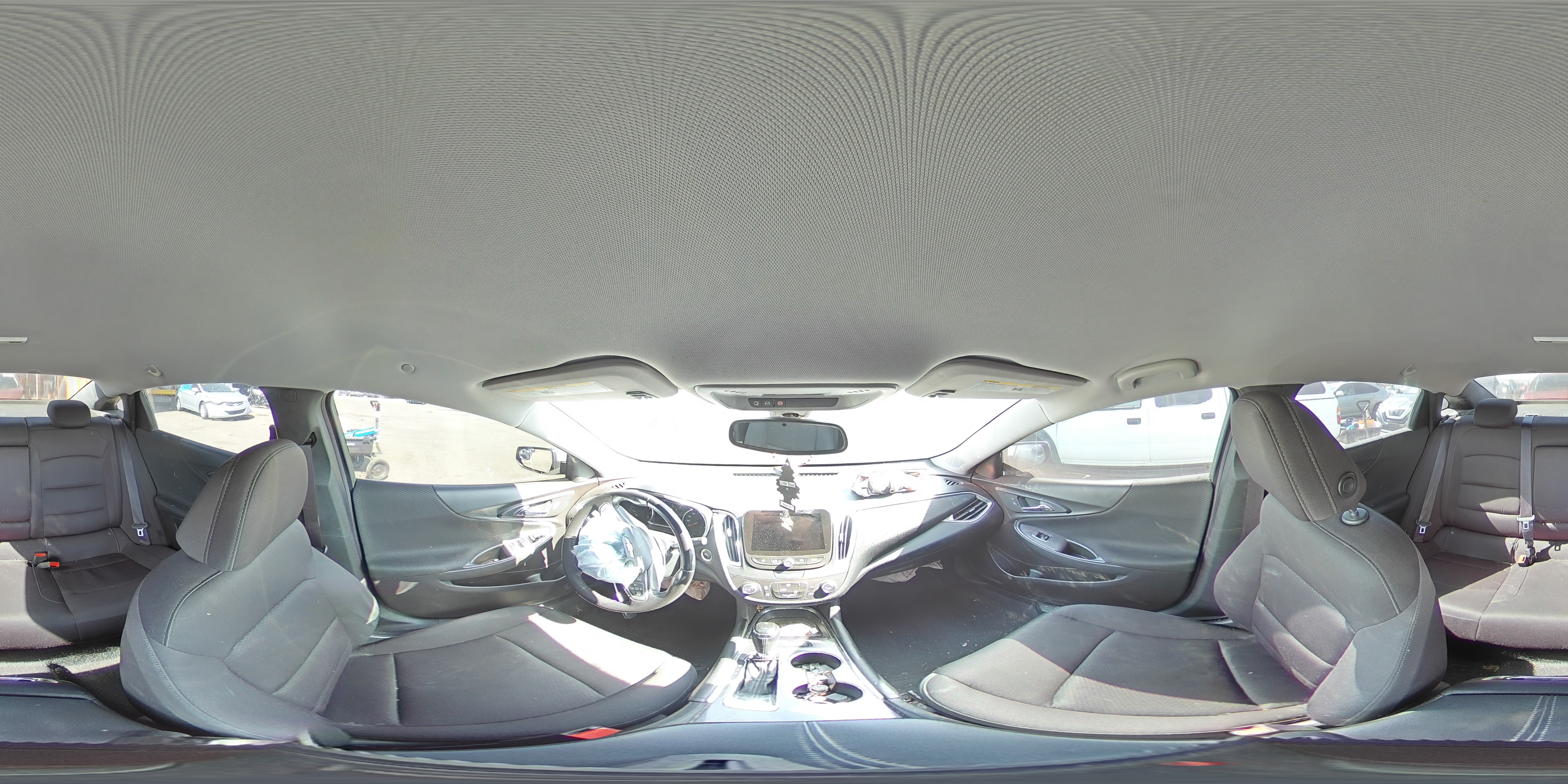 2018 Chevrolet Malibu - Image 13