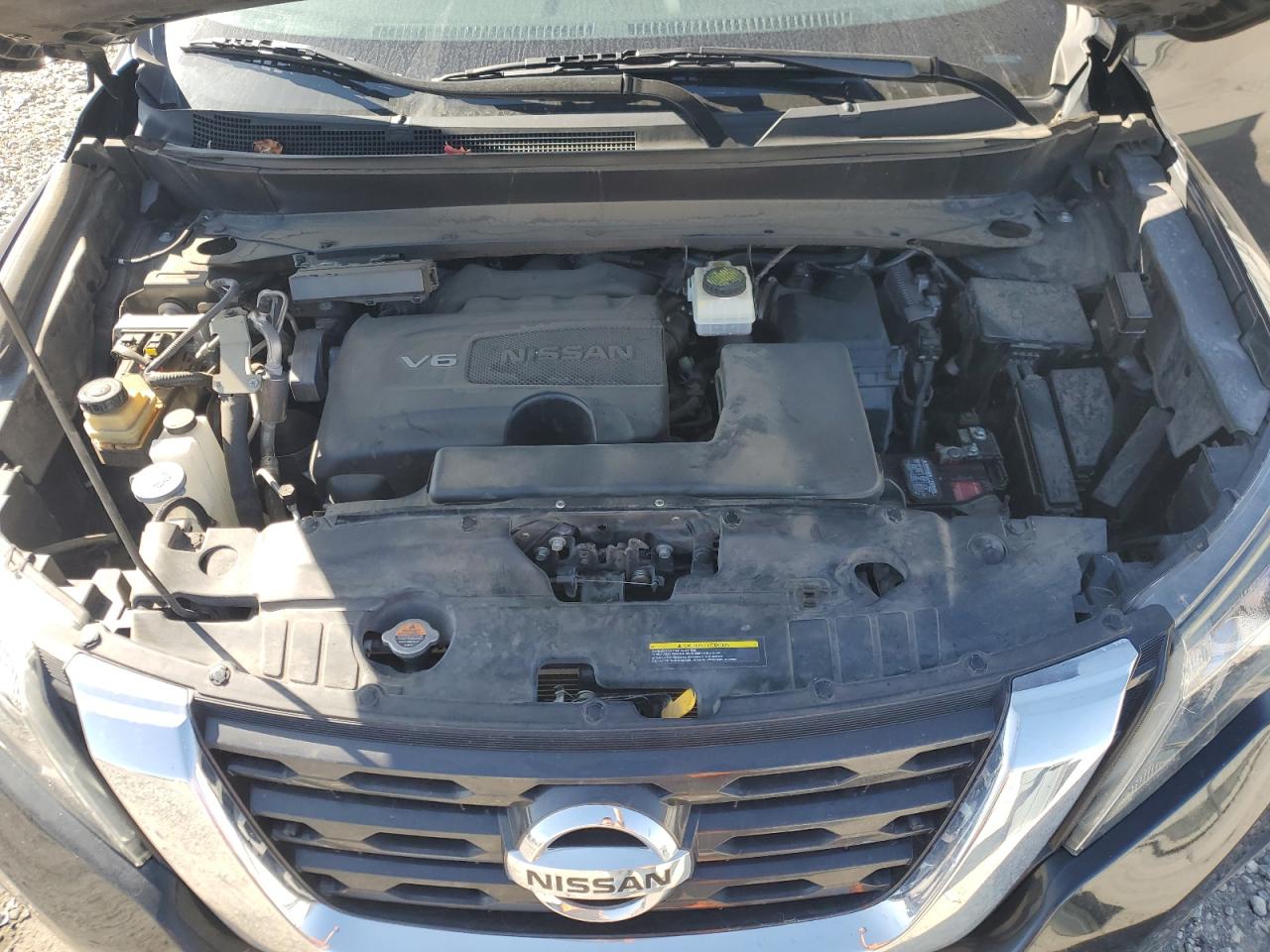 2017 Nissan Pathfinder - Image 13