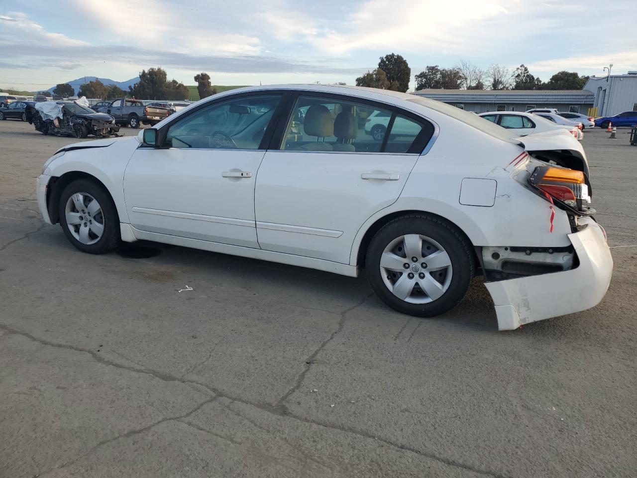 2008 Nissan Altima - Image 2