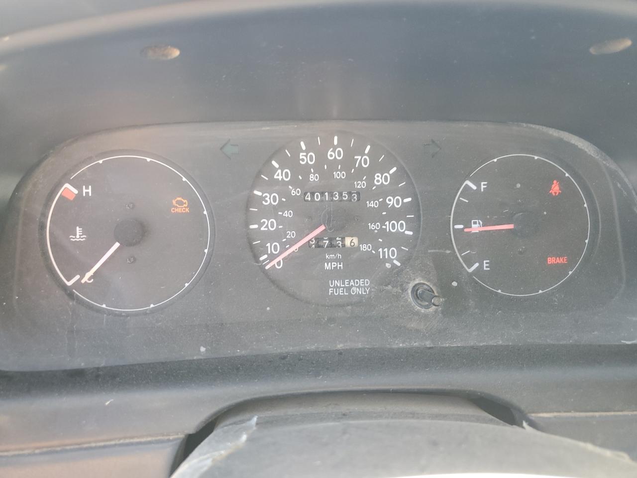 1995 Toyota Corolla - Image 9