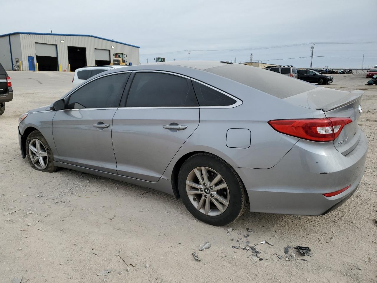 2017 Hyundai Sonata - Image 2