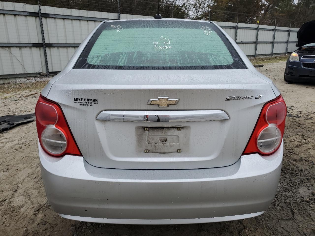 2015 Chevrolet Sonic - Image 6