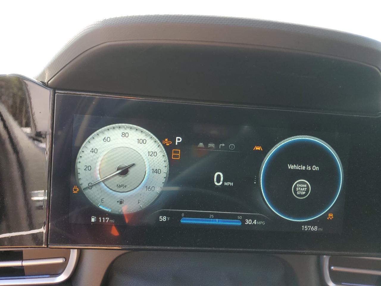 2024 Hyundai Elantra - Image 9