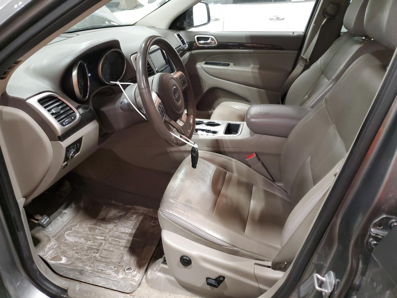 2012 Jeep Grand Cherokee - Image 7