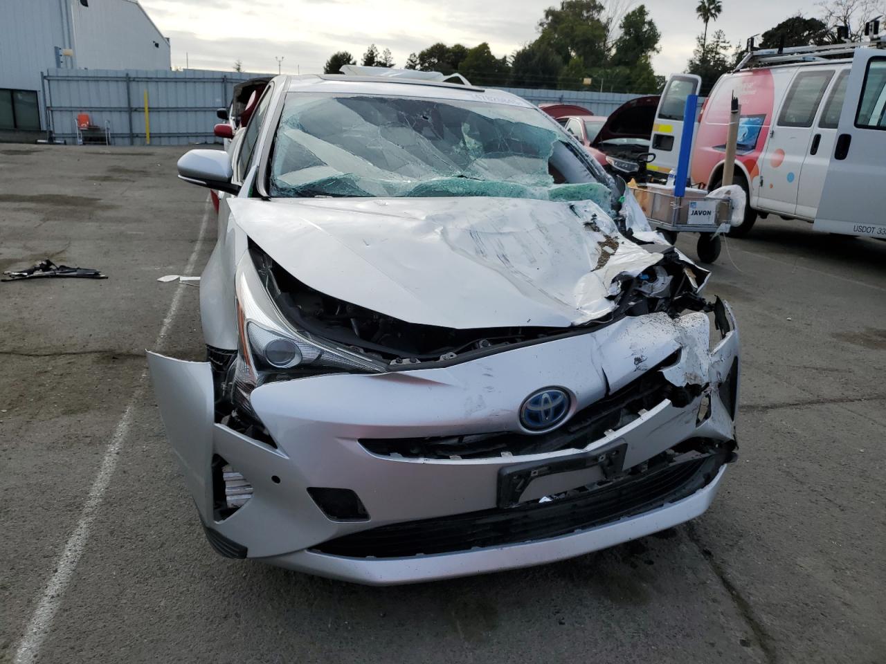2018 Toyota Prius - Image 5
