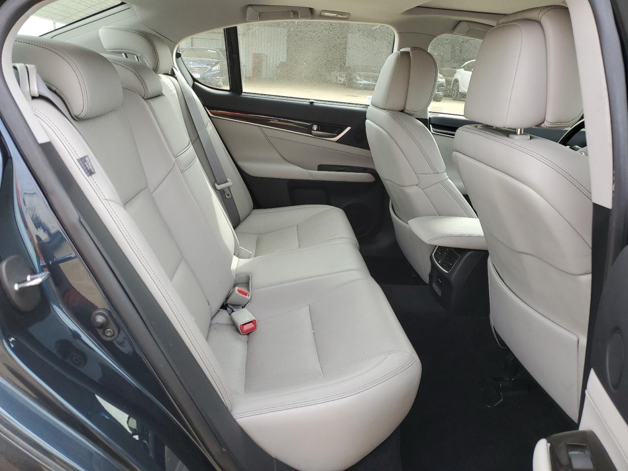 2013 Lexus GS - Image 11