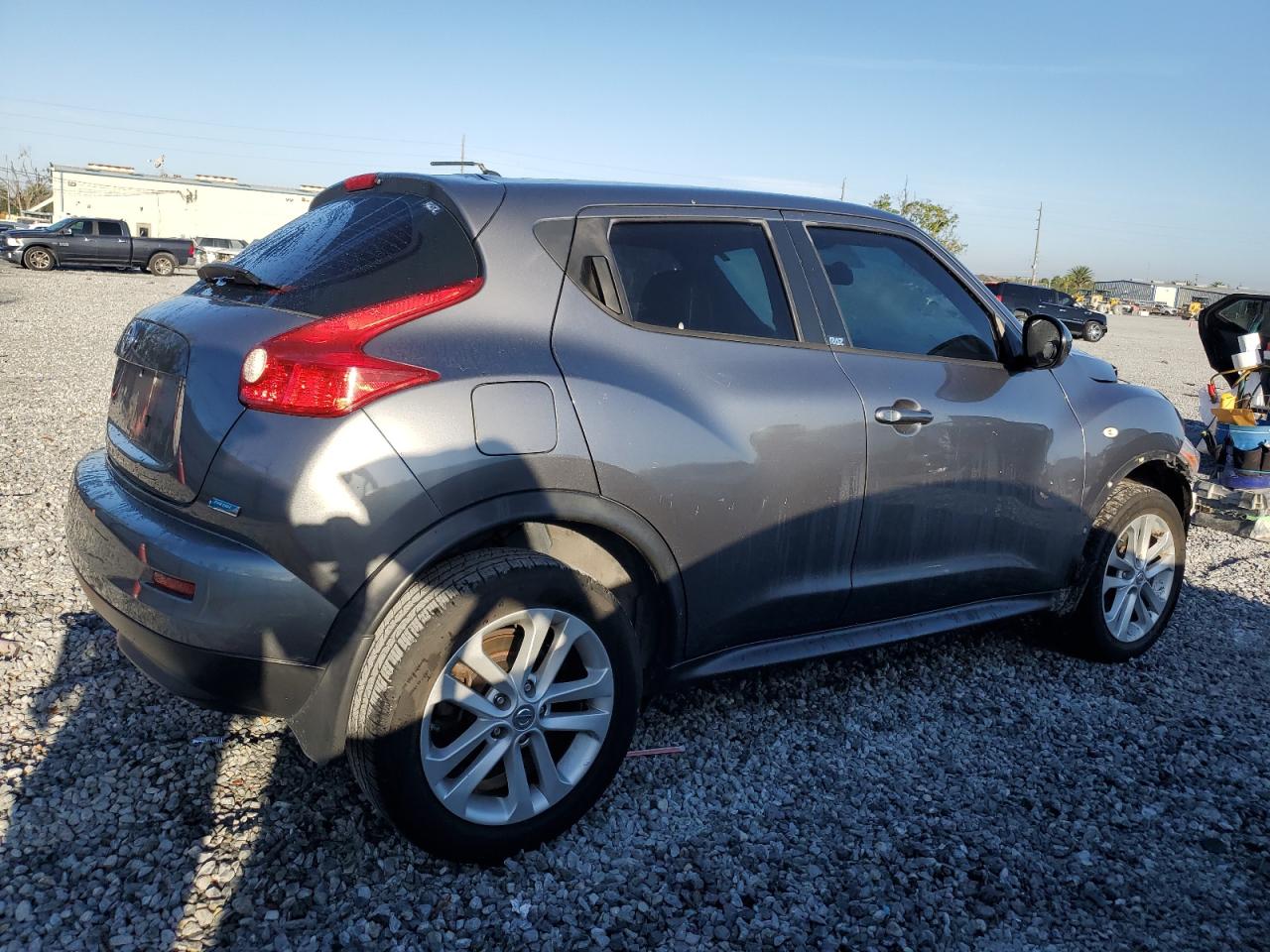 2014 Nissan Juke - Image 3