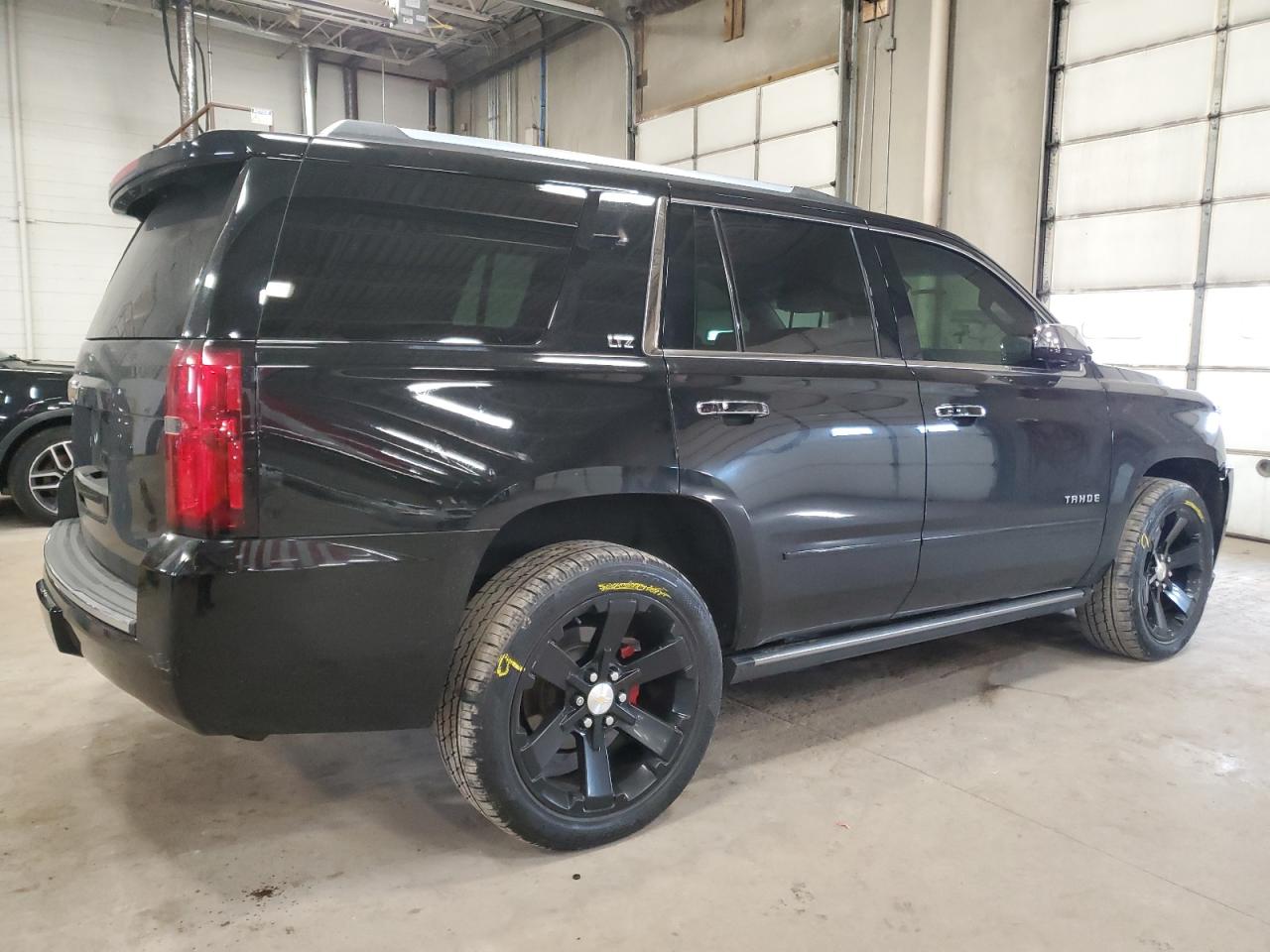 2015 Chevrolet Tahoe - Image 3