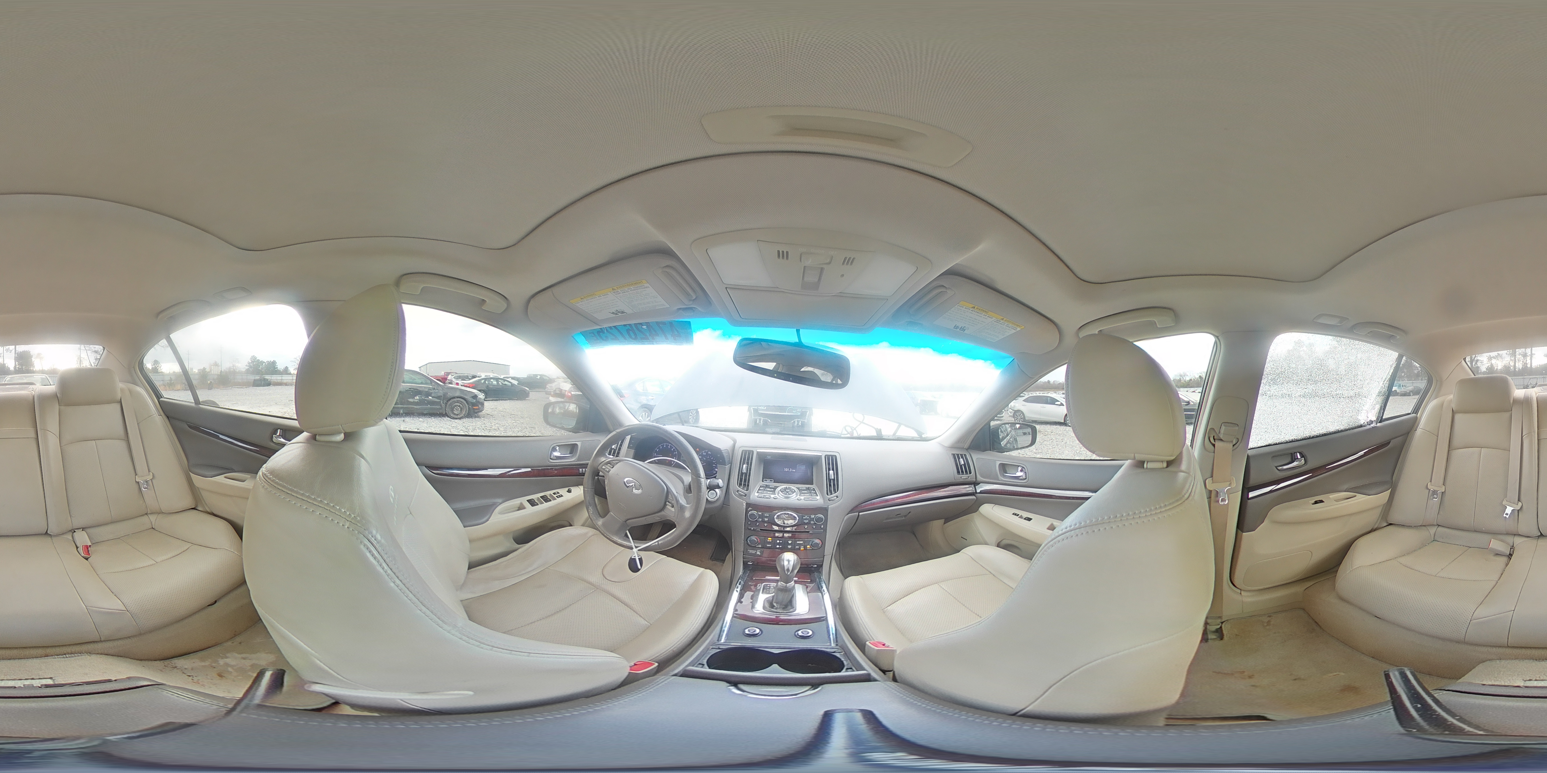 2010 Infiniti G - Image 12