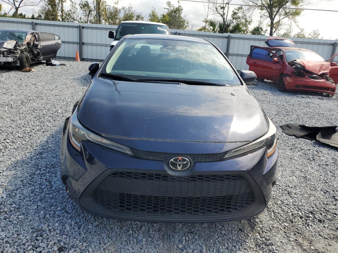 2022 Toyota Corolla - Image 5