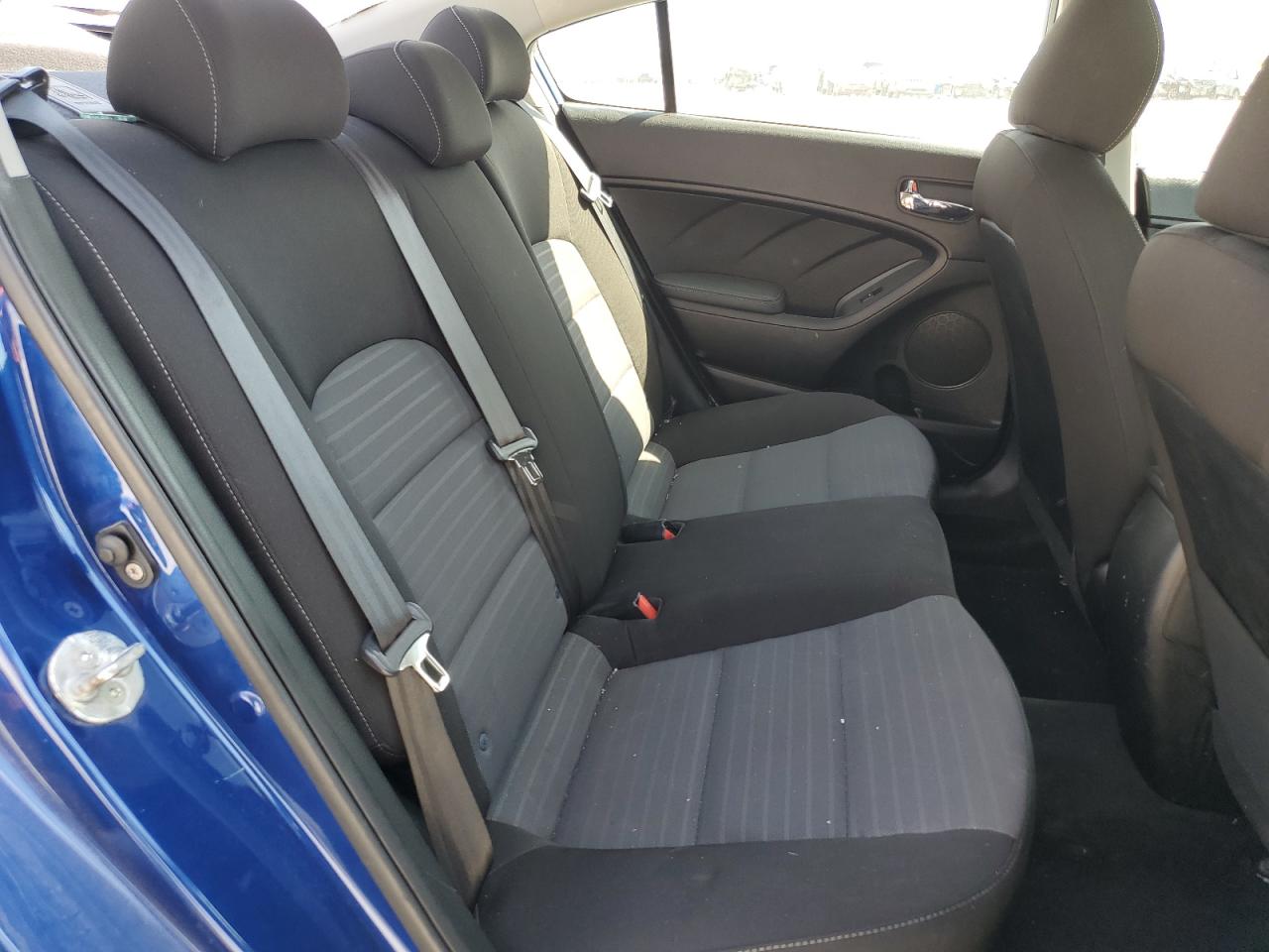2018 Kia Forte Lx VIN: 3KPFL4A72JE276581 Lot: 48902085