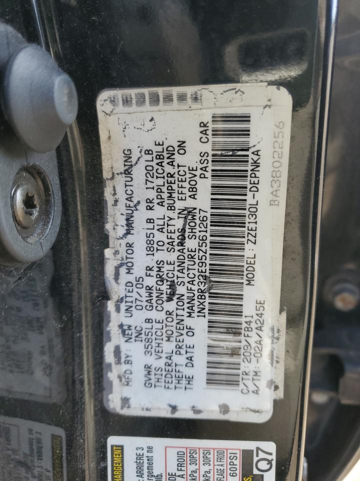 2005 Toyota Corolla - Image 12