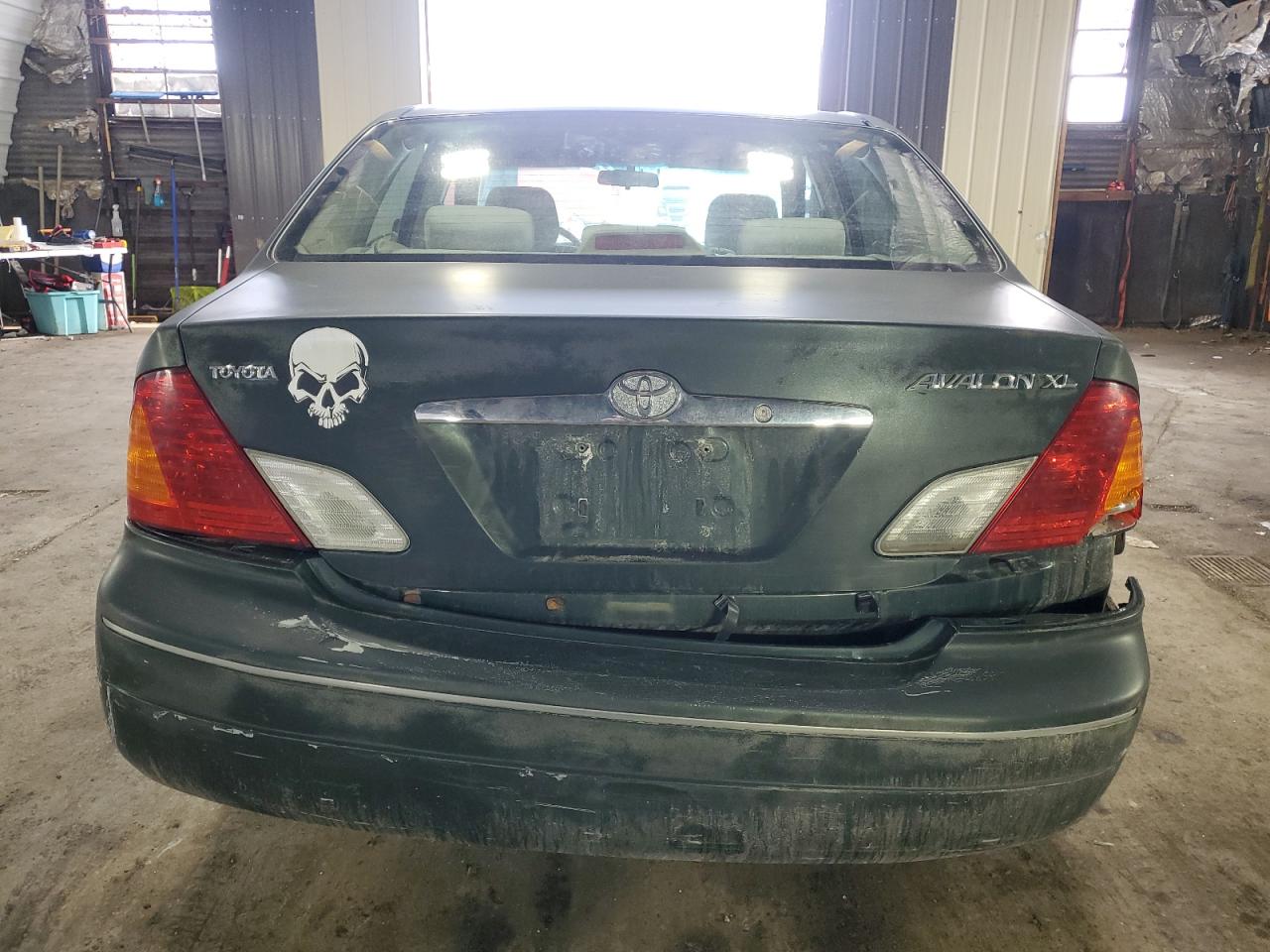 2002 Toyota Avalon - Image 6