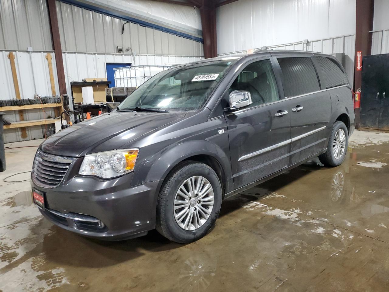 2014 Chrysler Town & Country Touring L იყიდება West Mifflin-ში, PA - Minor Dent/Scratches