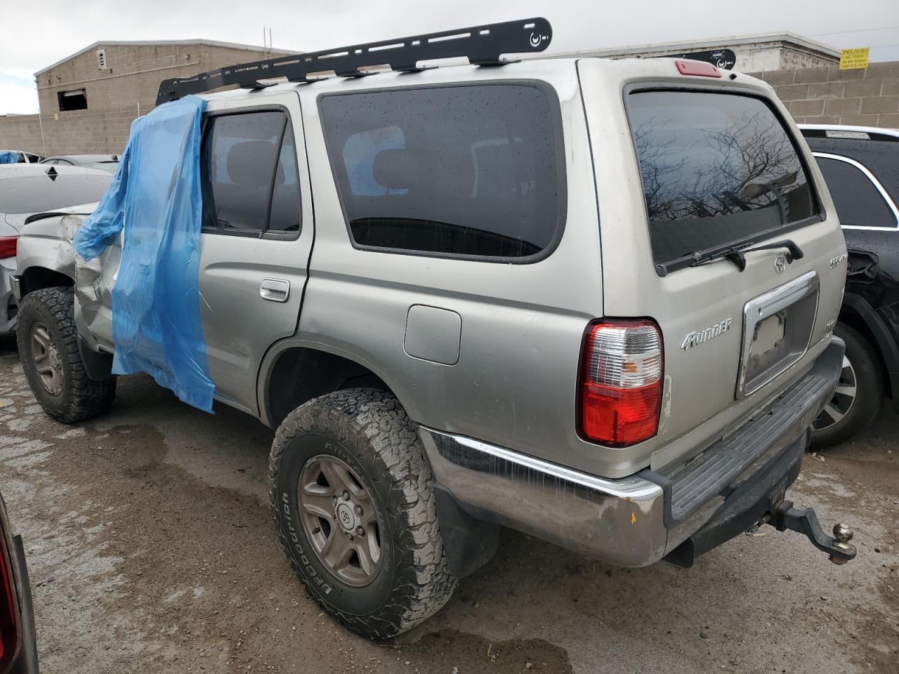 2002 Toyota 4Runner - Image 2