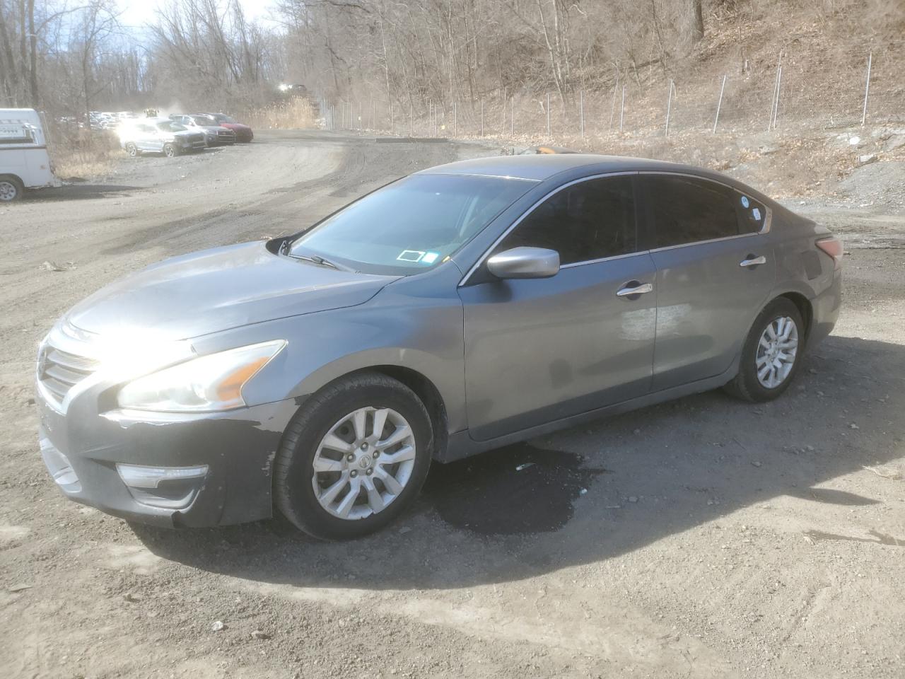 2015 Nissan Altima - Image 1