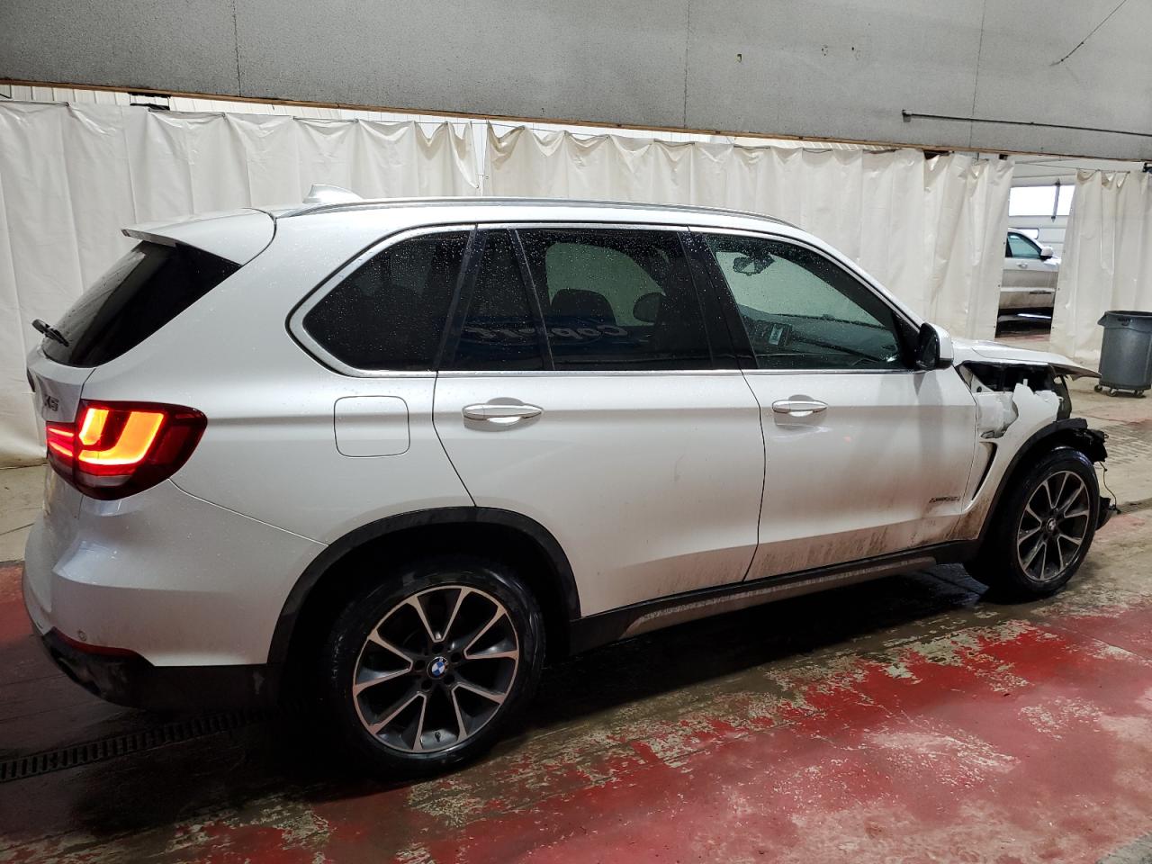 2017 BMW X5 - Image 3