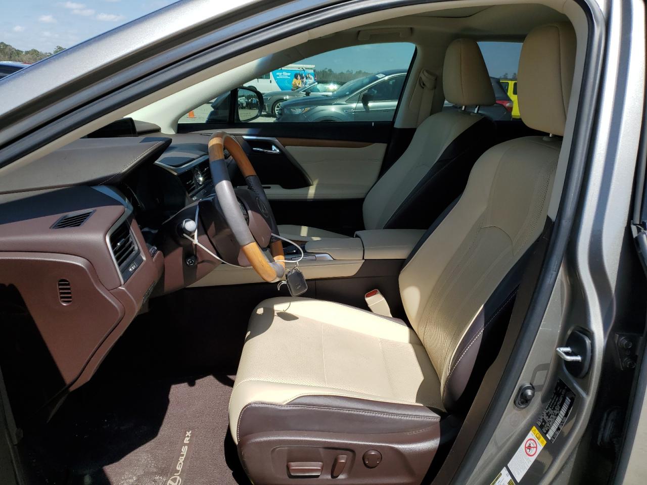 2017 Lexus RX - Image 7