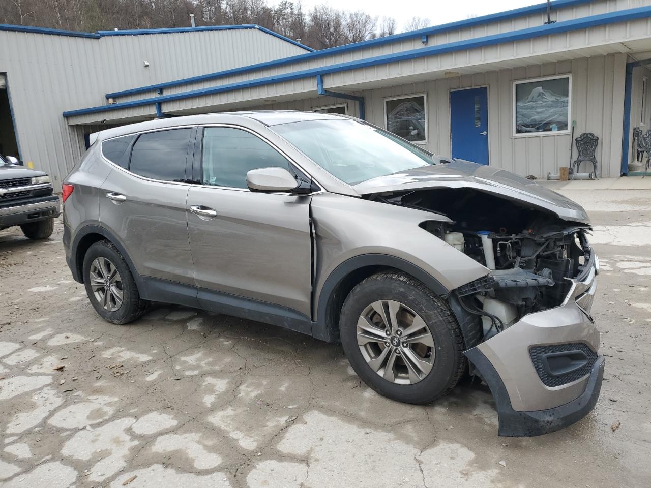 2016 Hyundai Santa Fe - Image 4